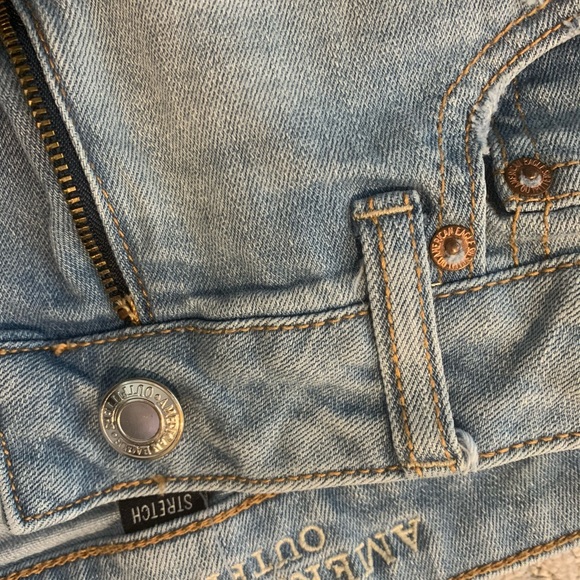 American eagle hi rise shorts - Picture 3 of 4